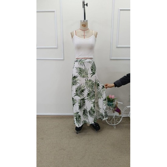 Kadın Ip Askılı Yuvarlak Yaka Kısa Viskon Bluz Ve Desenli Yırtmaçlı Süprem Etek Ikili Takım, 32679