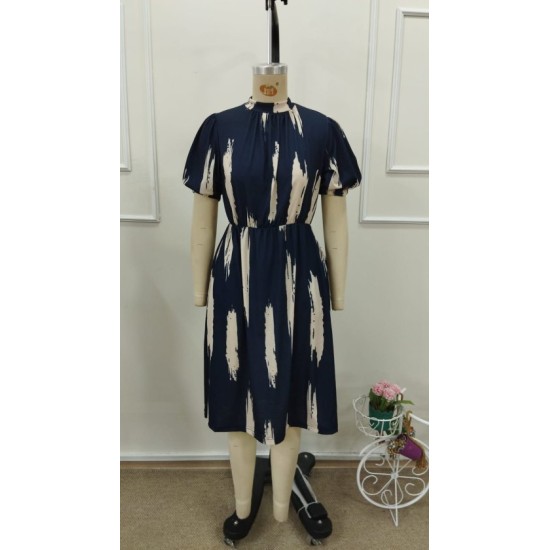 Kadın Kısa Kollu Yarı Balıkçı Yaka Ceplı Desenli Midi Elbise, 32694