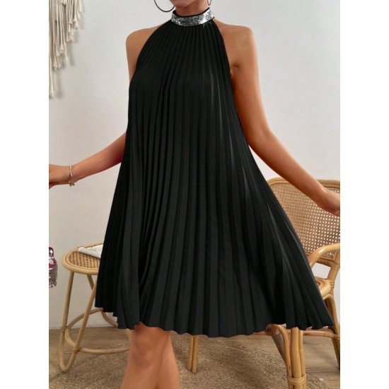 Kadın Balıkçı Yaka Omuzlardan Açık Pılelı Kısa Janjan Krep Elbise, 32731 Kadın Balıkçı Yaka Omuzlardan Açık Pılelı Kısa Janjan Krep Elbise, 32731