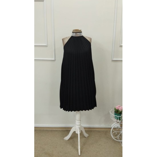 Kadın Balıkçı Yaka Omuzlardan Açık Pılelı Kısa Janjan Krep Elbise, 32731 Kadın Balıkçı Yaka Omuzlardan Açık Pılelı Kısa Janjan Krep Elbise, 32731