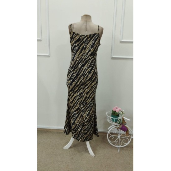 Kadın Ip Askılı V Yakalı Desenli Uzun Süprem Elbise, 32774