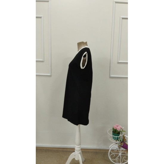 Kadın Kısa Kollu Yuvarlak Yakalı Kontrast Manset Detaylı Kısa Janjan Krep Elbise, 32765