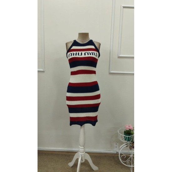 Kadın Omuzlardan Açık çok Renkli Kısa Triko Elbise, 32944 Kadın Omuzlardan Açık çok Renkli Kısa Triko Elbise, 32944