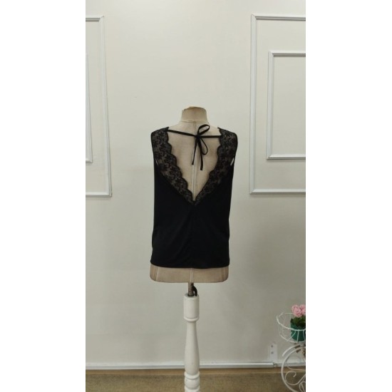 Kadı Askılı V Dantel Yakalı Sırttan Bağcıklı Sandy Bluz, 32970